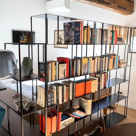 Semesterbostad Loft Olmo Elegance Como
